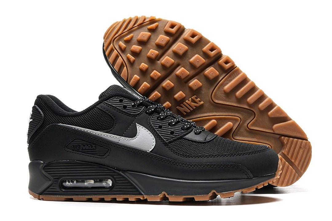 Nike Air Max 90 "Black Smoke Grey Gum"