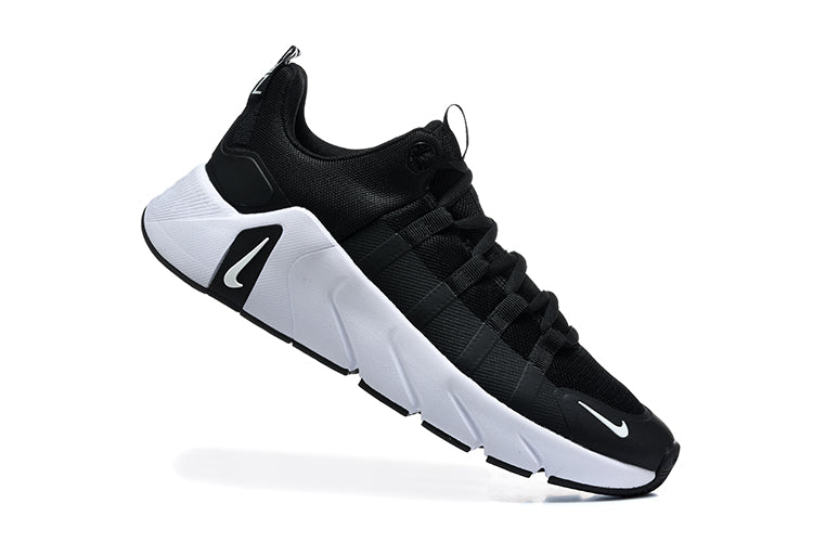 Nike Free Metcon 7 (Unisex) - Black/White