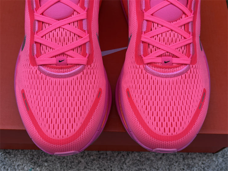 Nike ZoomX Vomero 18 "Atmosphere Pink"