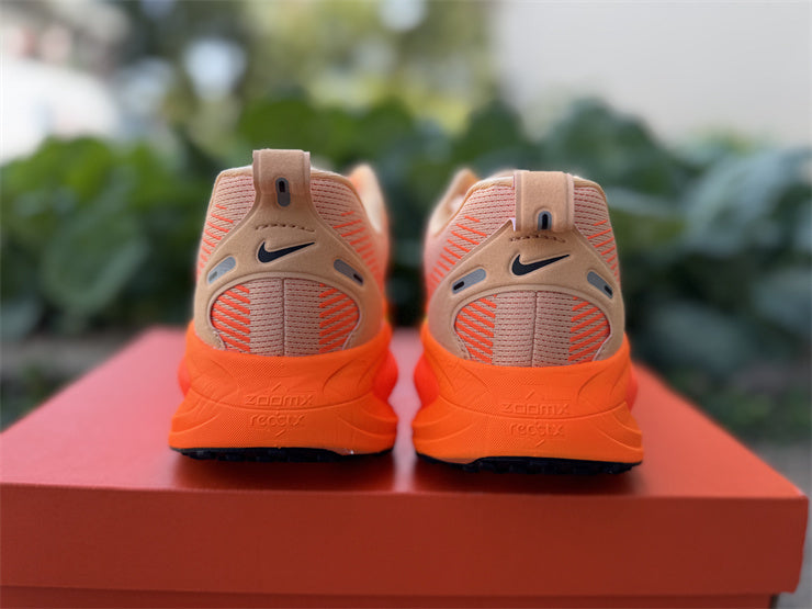 Nike ZoomX Vomero 18 "Orange Chalk"
