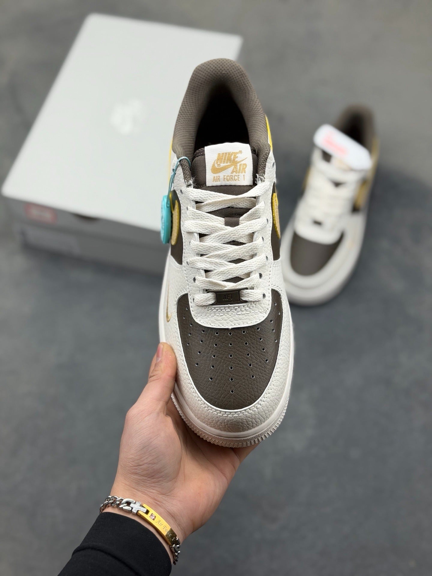 Nike Air Force 1 '07 LV8 Dark Chocolate  Women's