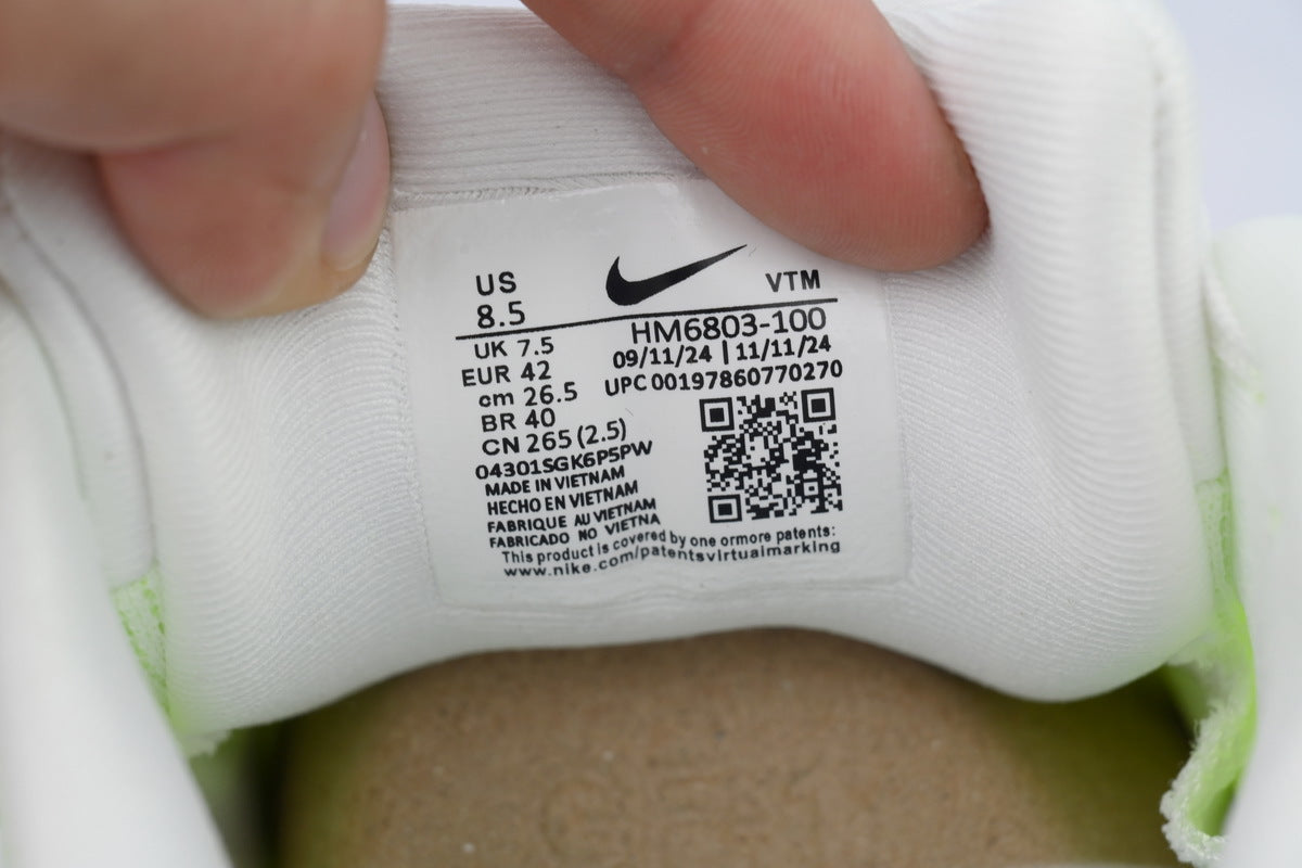 Nike Vomero 18 Running Shoes - Volt/Volt Tint
