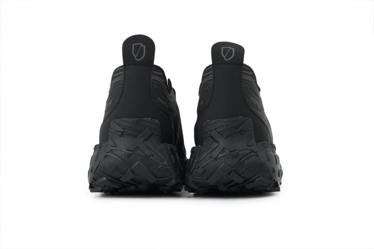 Norda 001 Trail Running Shoes "Stealth Black"