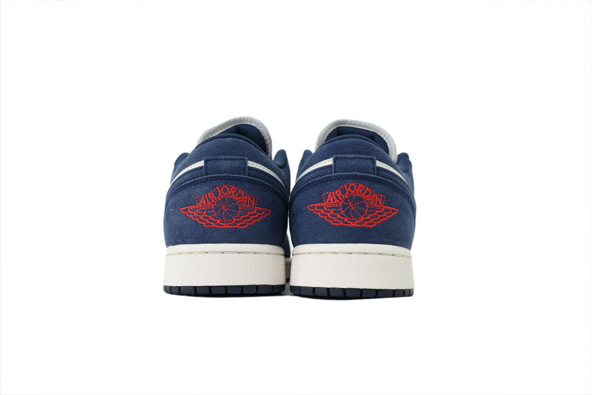 Air Jordan 1 Low SE "Obsidian Suede" Sneakers