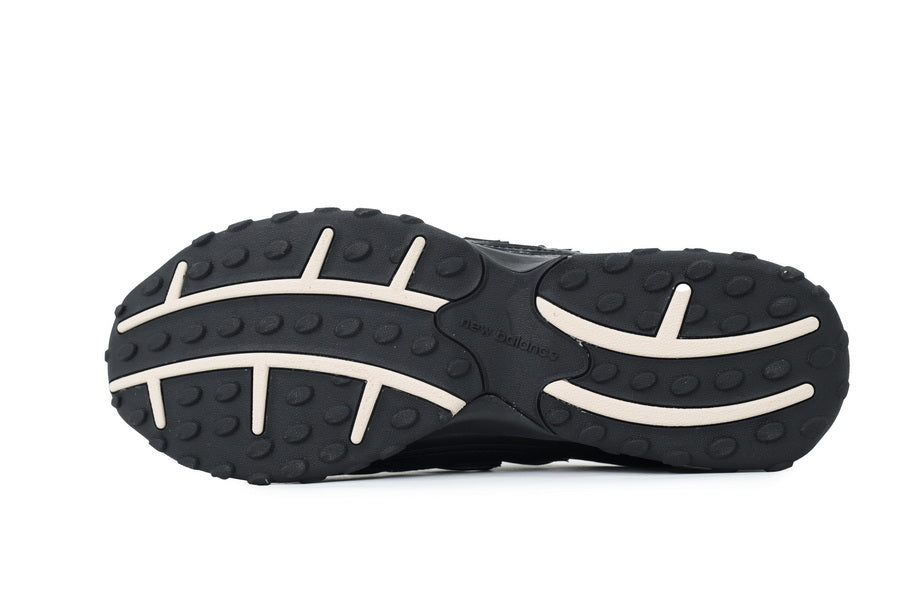New Balance 204L Basketcase 'Triple Black'