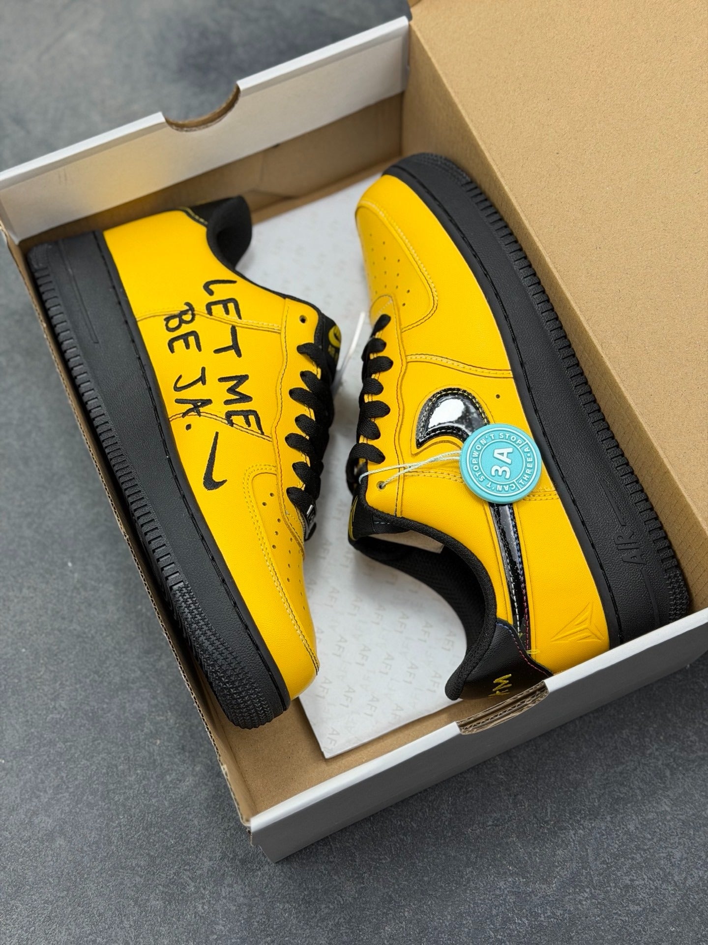Nike Air Force 1 '07 Low "Bumblebee Yellow & Patent Black"