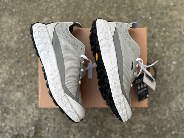 norda 001 "White/Silver"