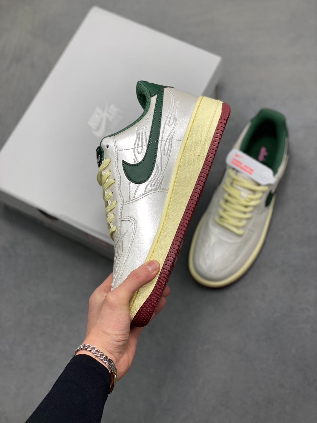 Nike Air Force 1 '07 Low "Pearlized Metallic & Green"