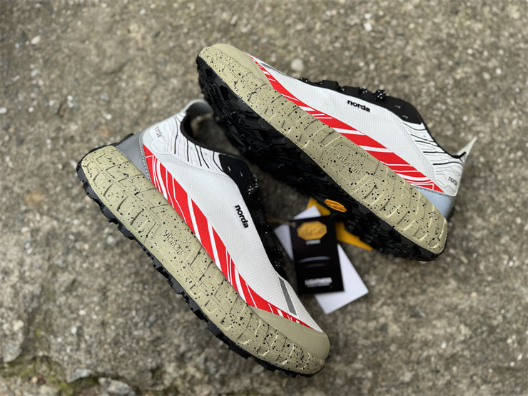norda 001 "White/Red"