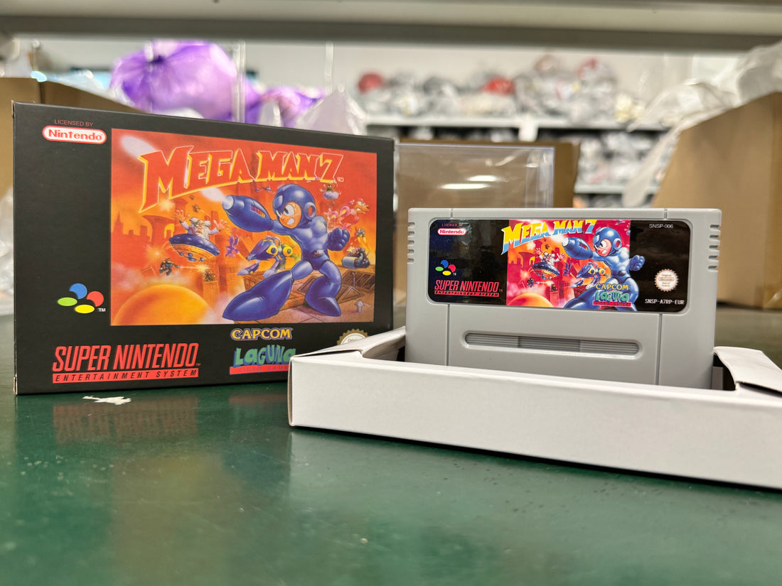 Mega Man 7 SNES PAL EUR game cartridge console video game with Box