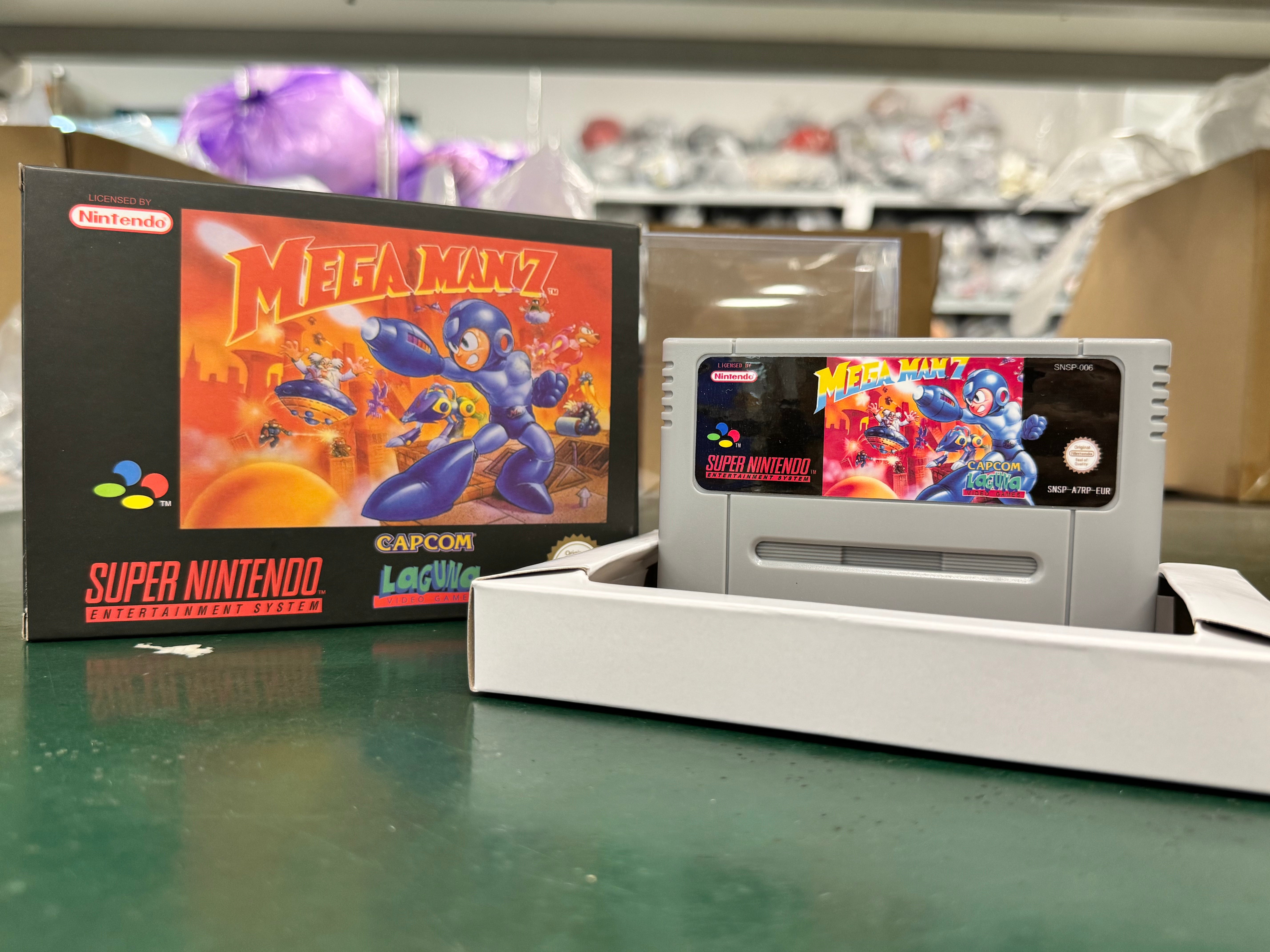 Mega Man 7 SNES PAL EUR game cartridge console video game with Box