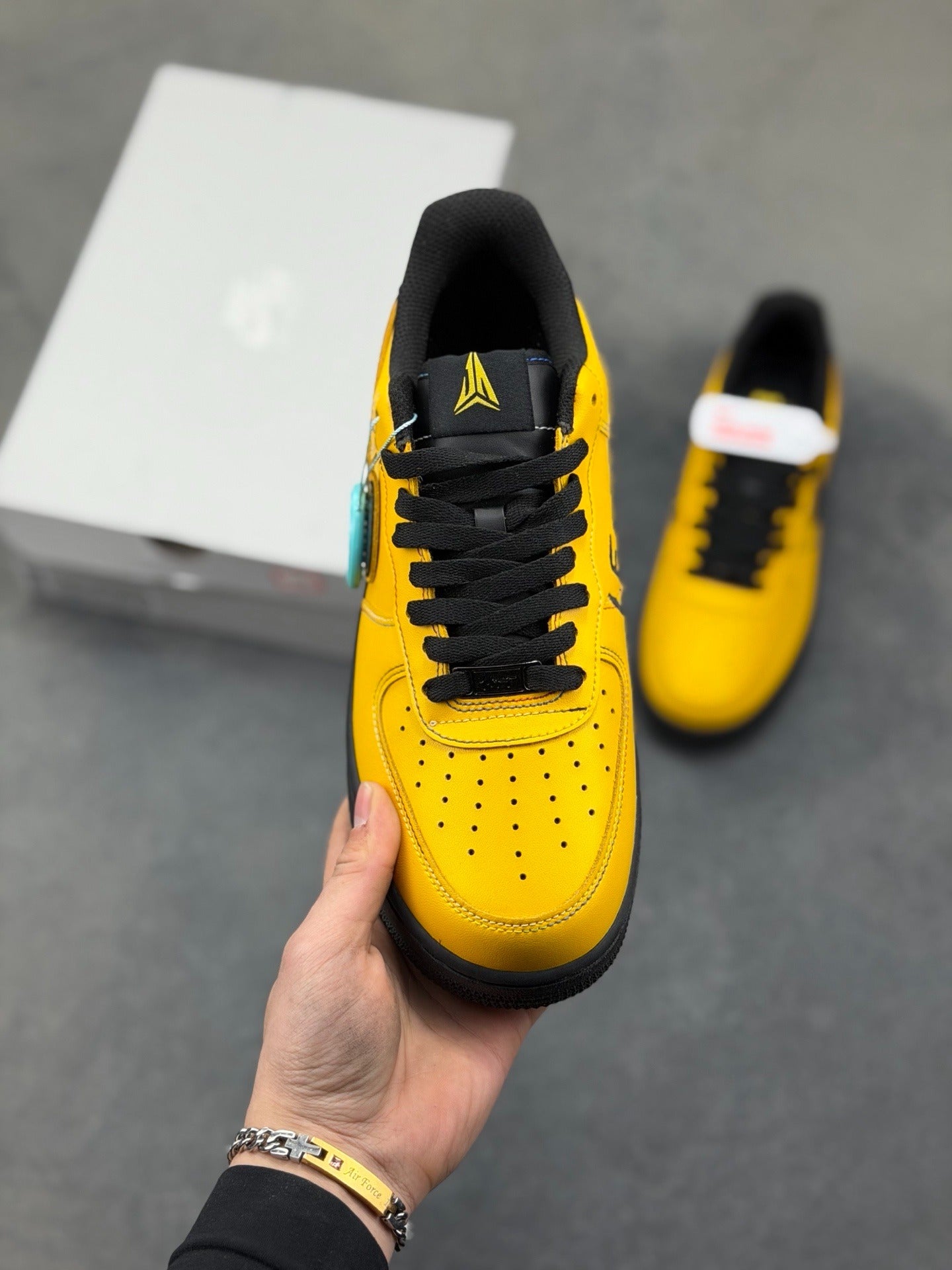 Nike Air Force 1 '07 Low "Bumblebee Yellow & Patent Black"