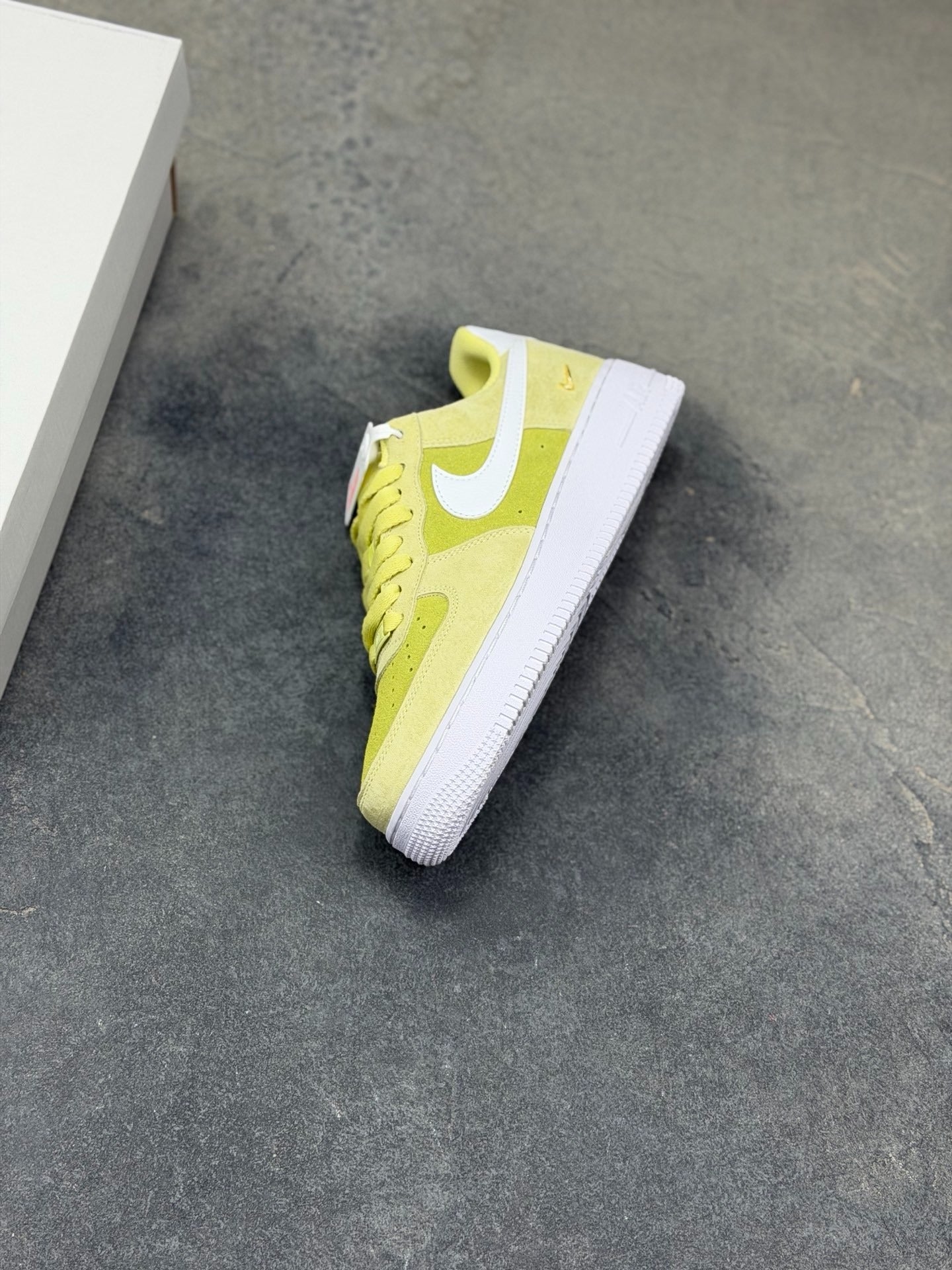 Nike Air Force 1 '07 Low "Lime Suede & Gold Embroidery"