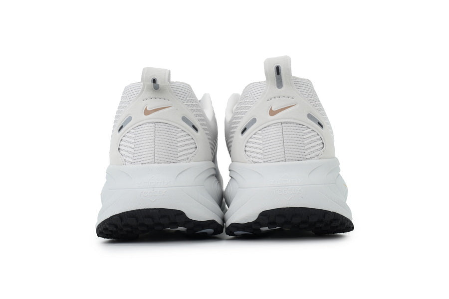 Nike Vomero 18 Women's Road Running Shoes