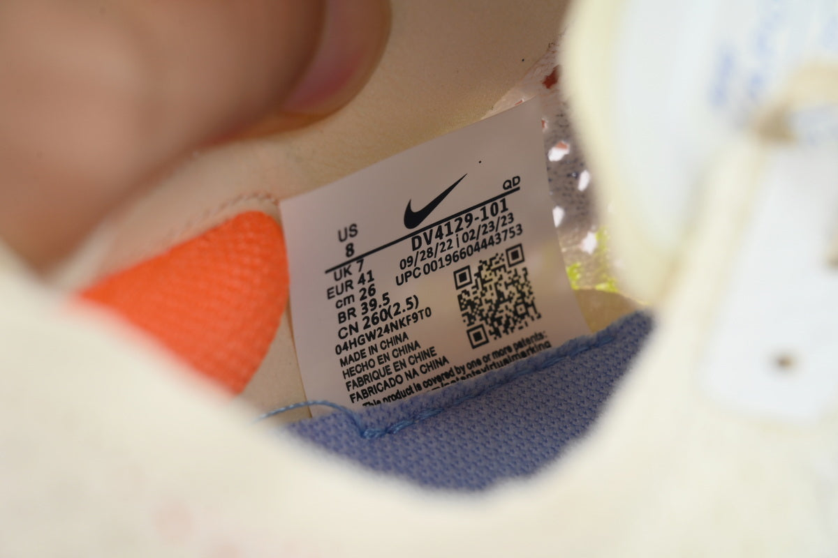 Nike Vaporfly 3 "Sail/Total Orange/Volt"