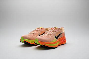 Nike ZoomX Vomero 18 "Orange Chalk"