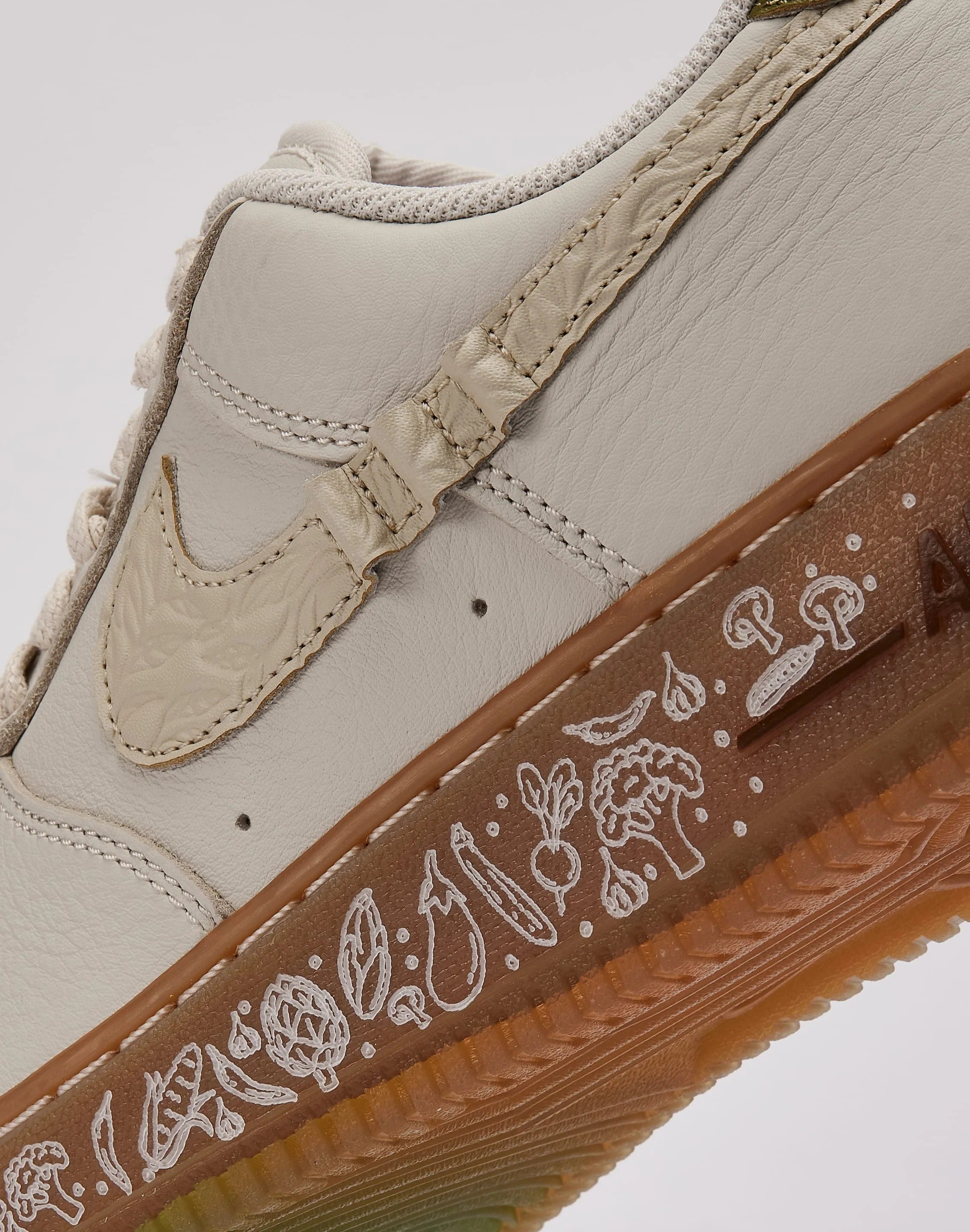 Air Force 1 '07 x Doernbecher Freestyle "Oli"