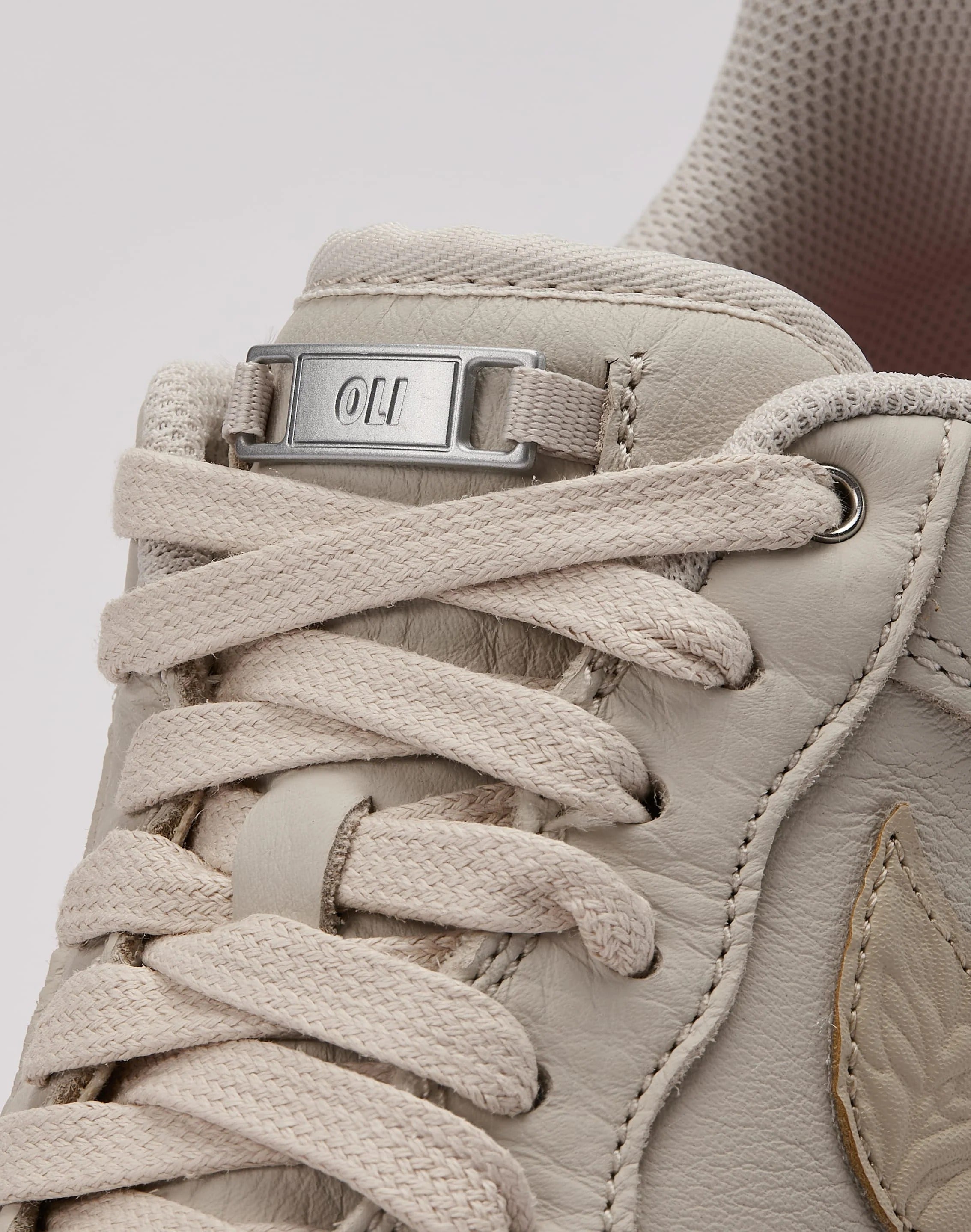 Air Force 1 '07 x Doernbecher Freestyle "Oli"