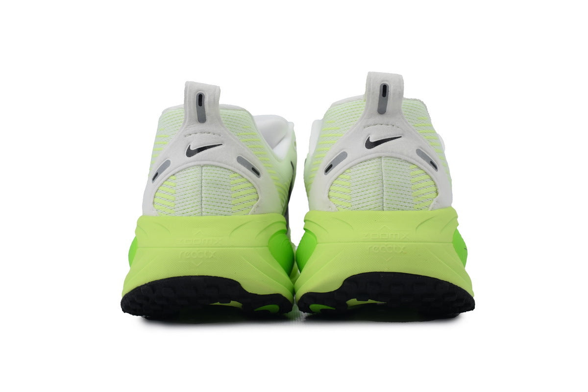 Nike Vomero 18 Running Shoes - Volt/Volt Tint