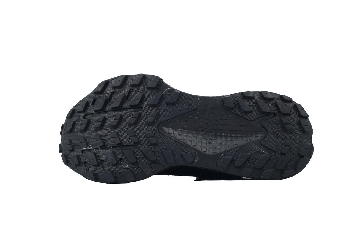 The North Face Men's Altamesa 500 "Triple Black"
