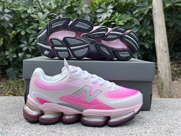 New Balance Warped Runner