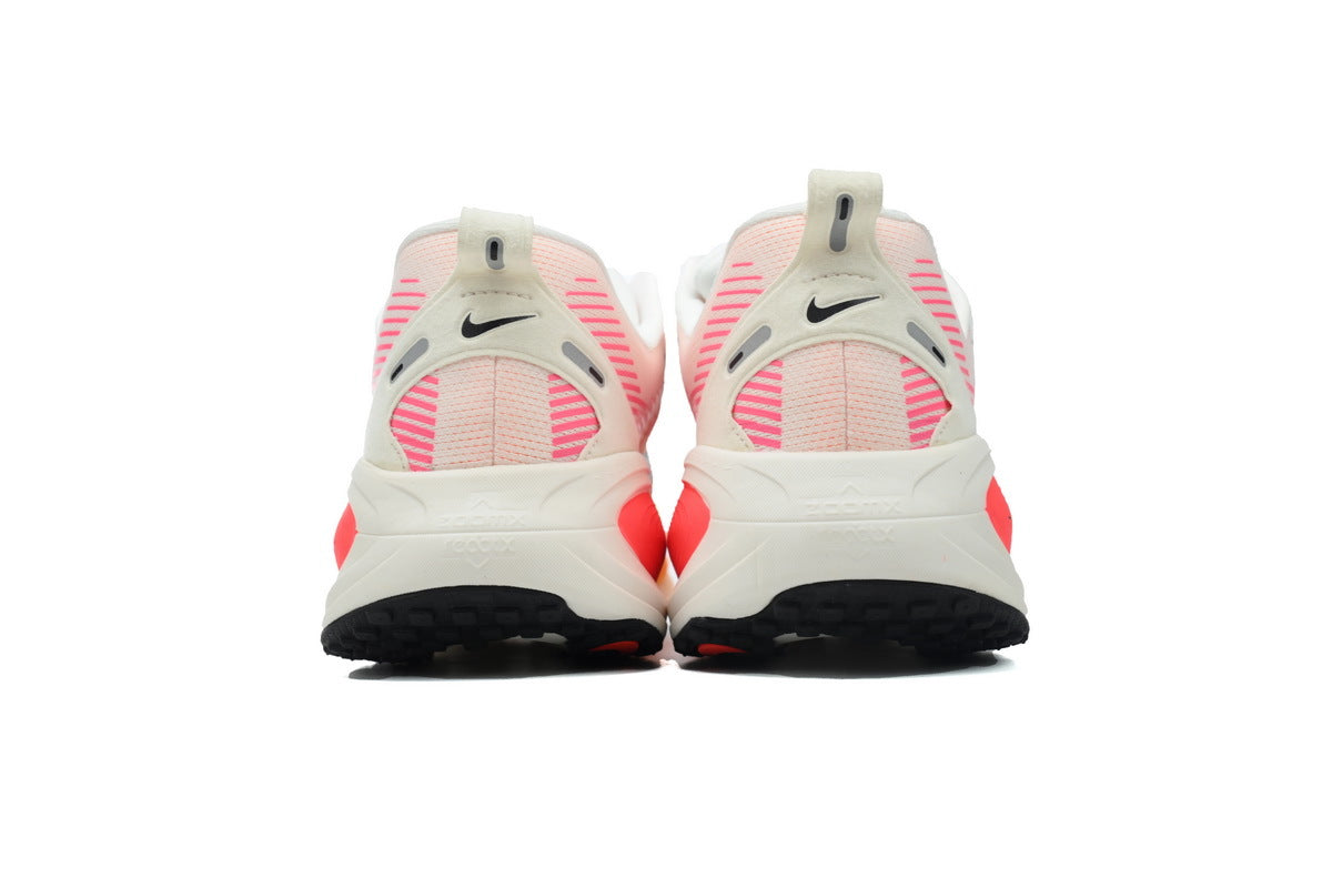 Nike Vomero 18 Running Shoes - Guava Ice/Hyper Crimson