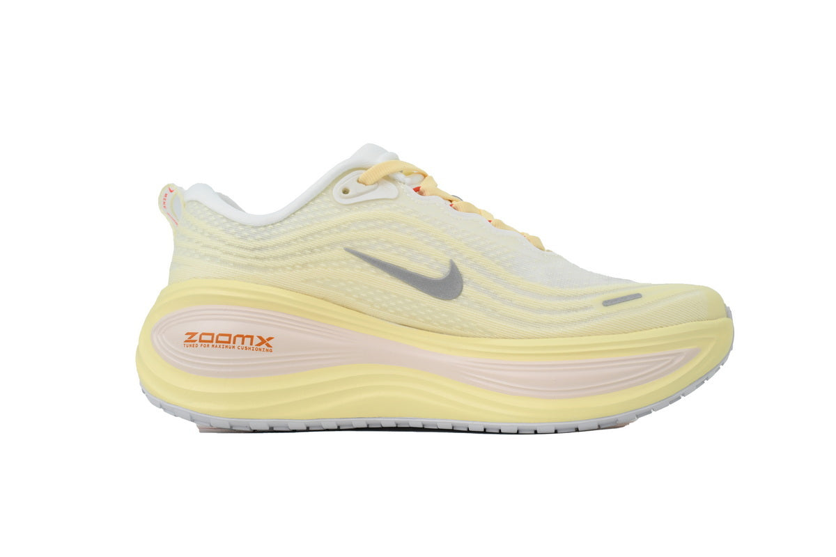 Nike Vomero Plus Women's "Summit White / Alabaster"