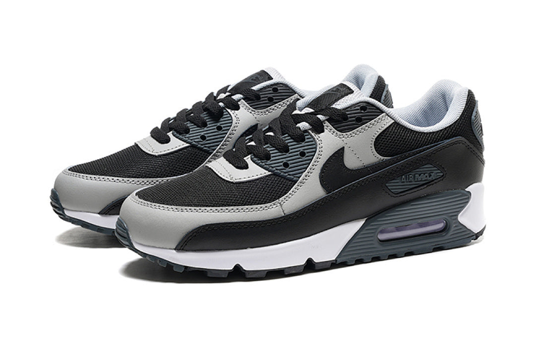 Nike Air Max 90 Essential