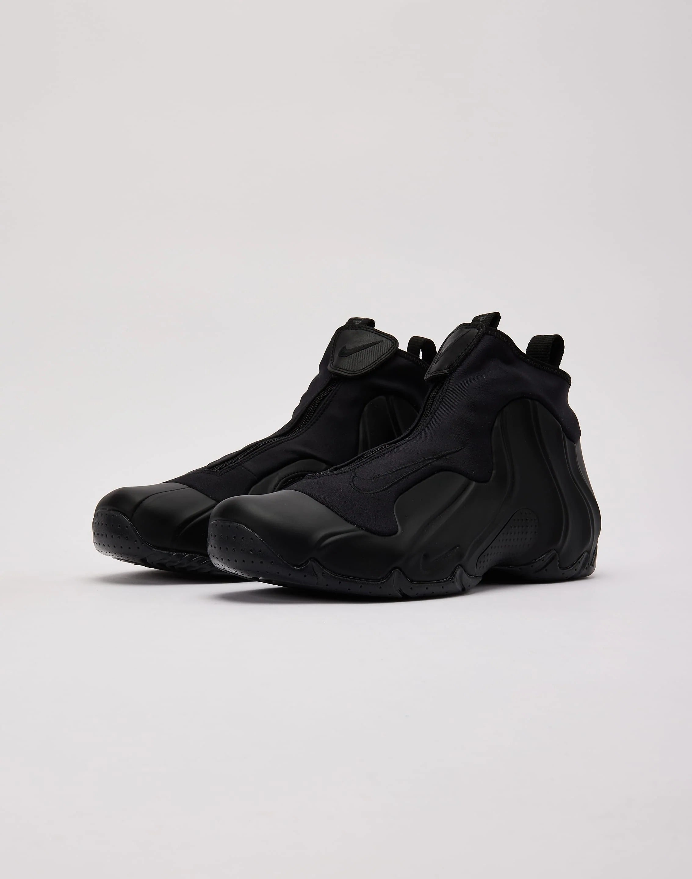 Nike Air Flightposite "Triple Black"