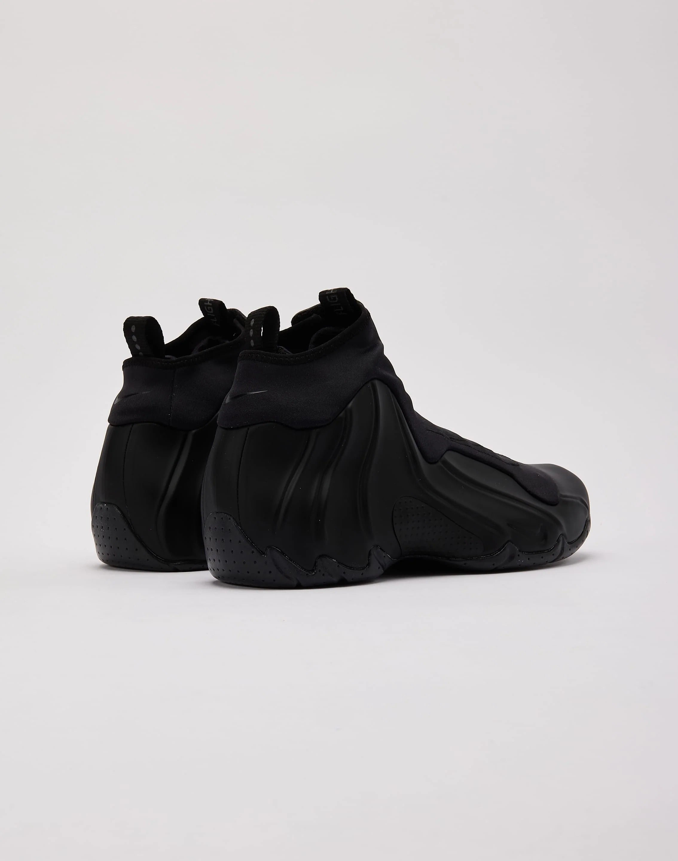 Nike Air Flightposite "Triple Black"