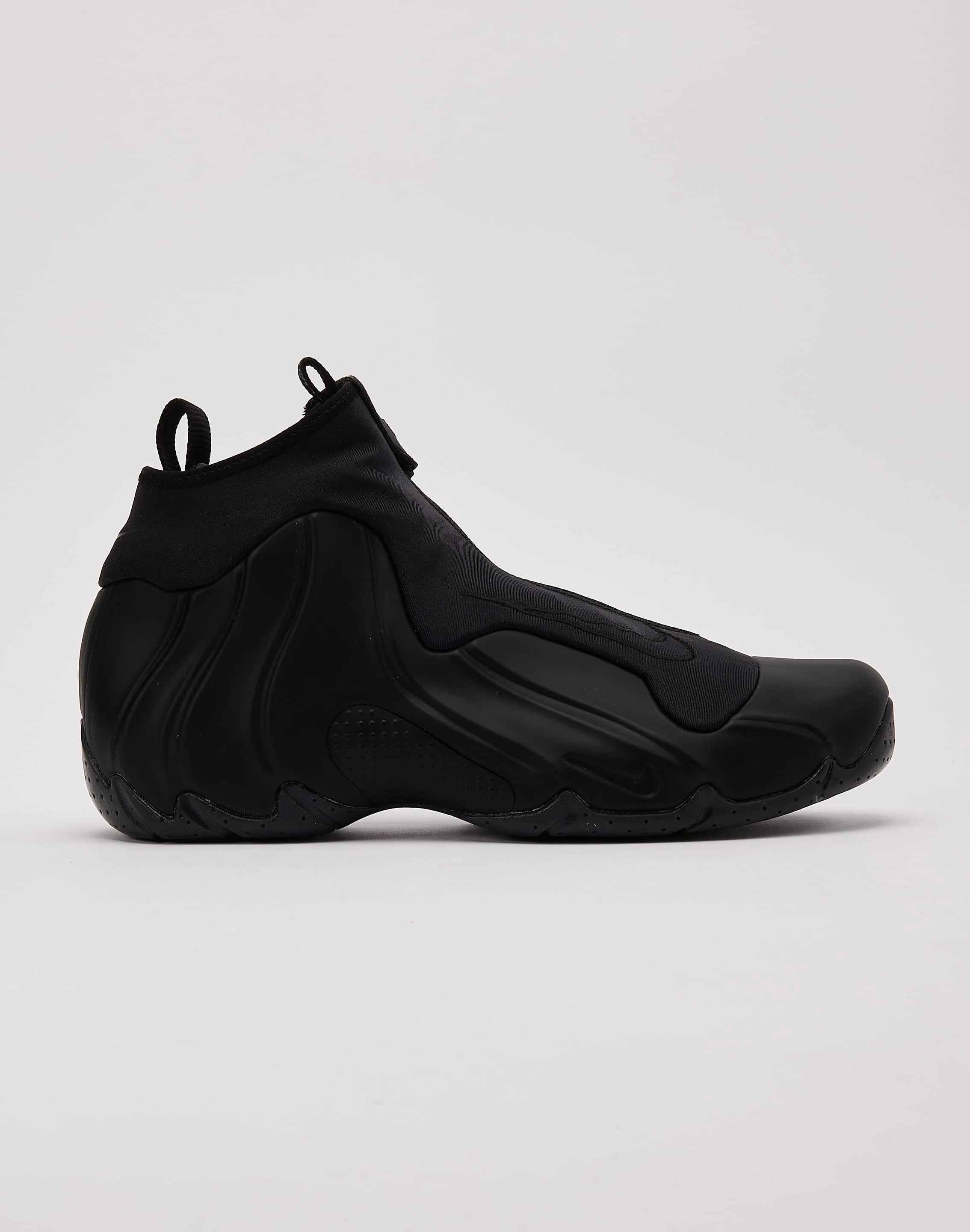 Nike Air Flightposite "Triple Black"