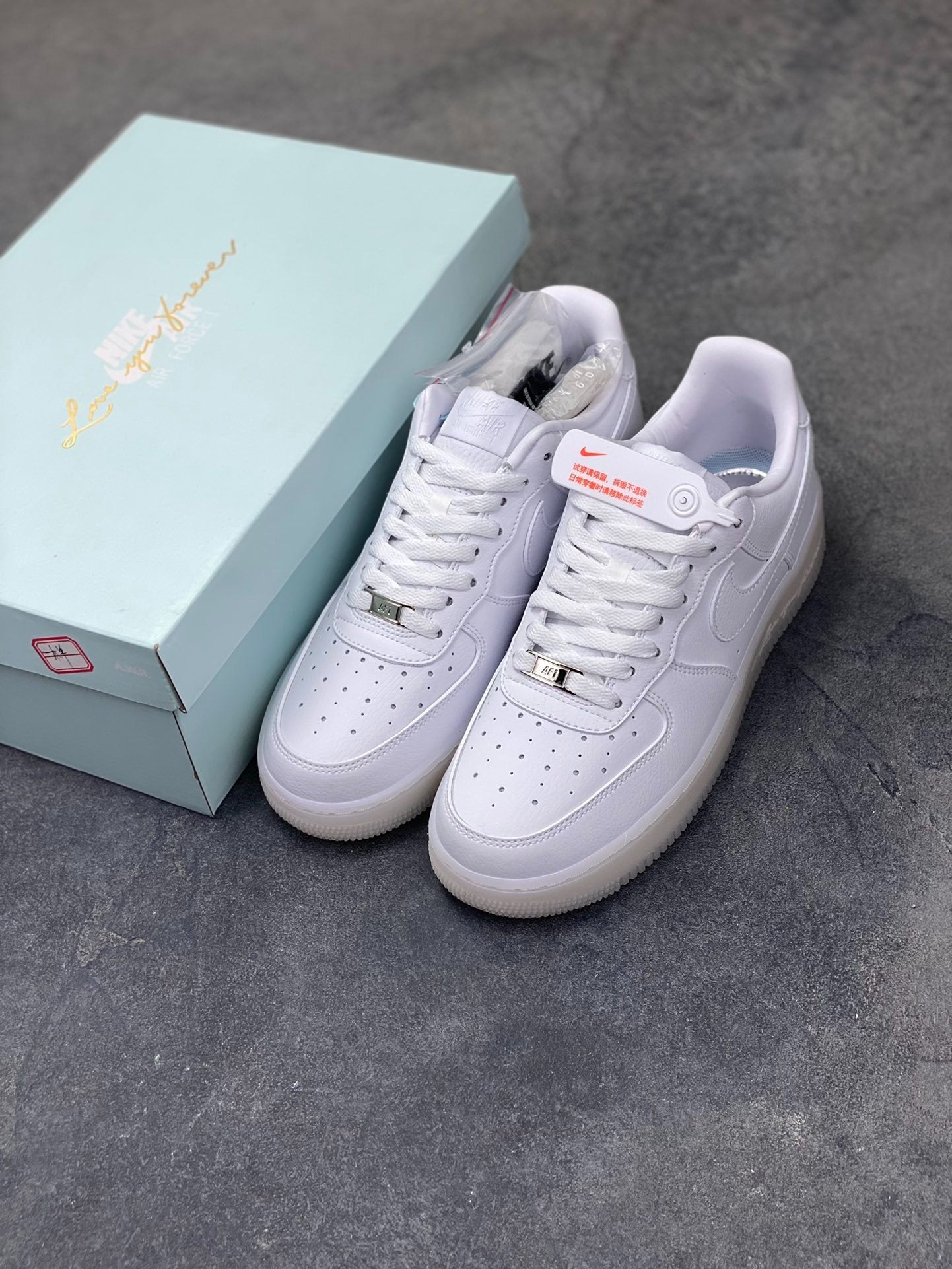 Nike Air Force 1 '07 LV8 "Love You Forever White"