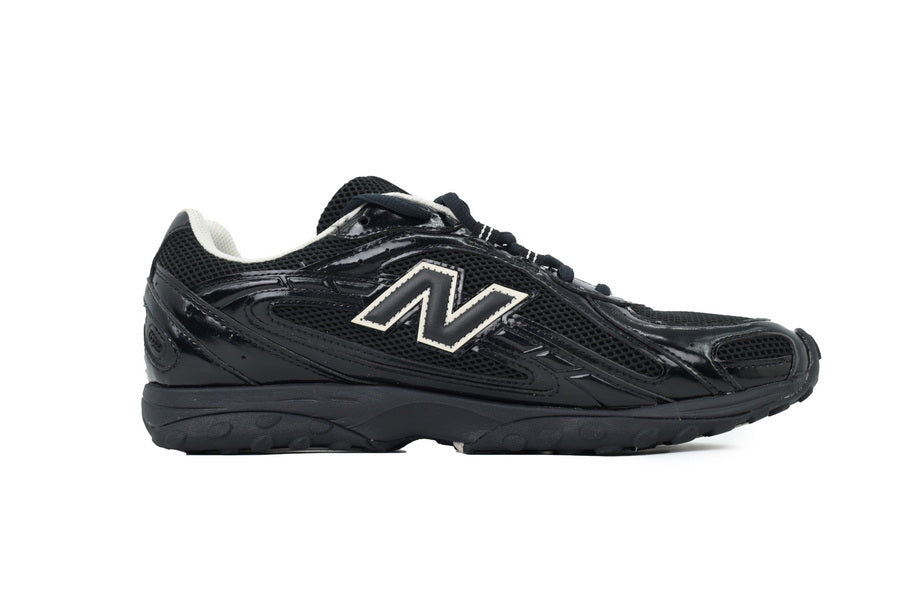 New Balance 204L Basketcase 'Triple Black'