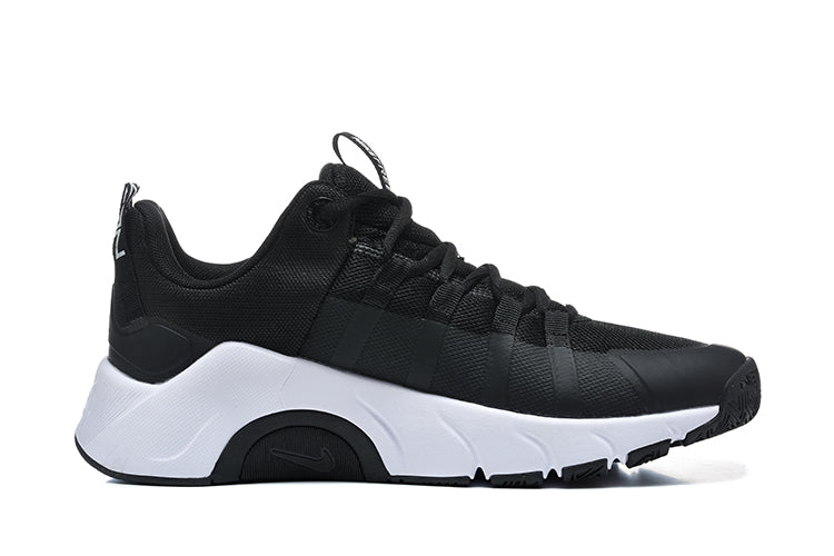 Nike Free Metcon 7 (Unisex) - Black/White