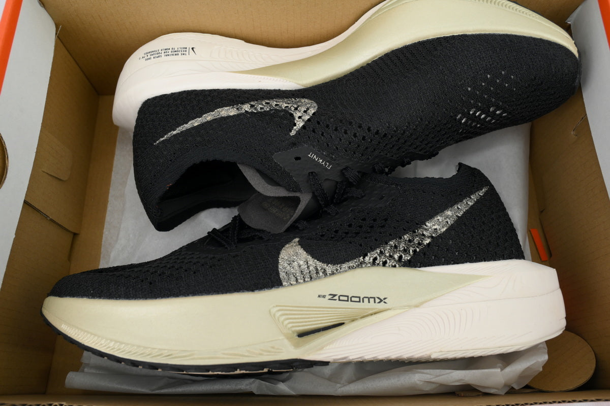 Nike Vaporfly 3 "Black/Metallic Silver"