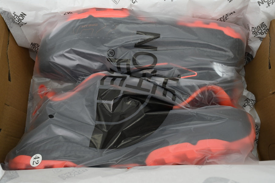 The North Face Altamesa 500 "Black/Solar Flare"