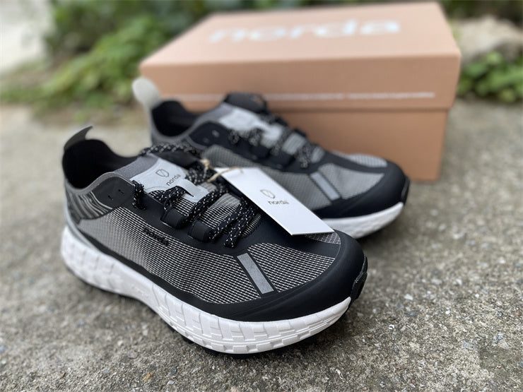 norda 001 G+ Spike "Stealth Black