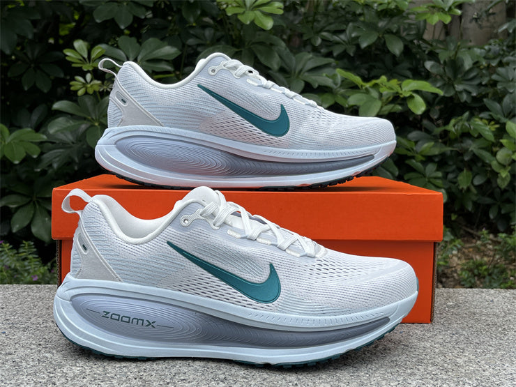 Nike ZoomX Vomero 18 "White & Dark Teal"