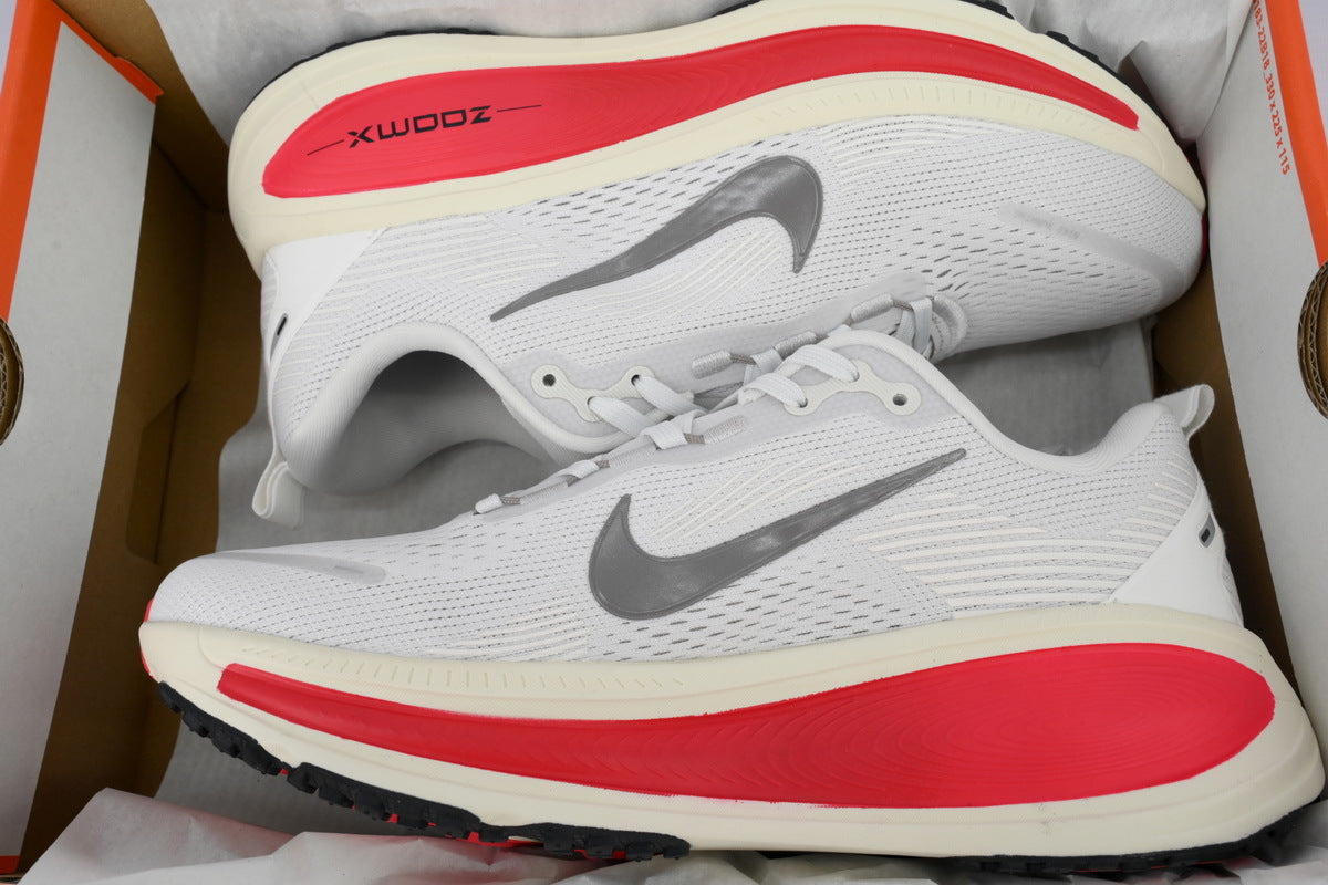 Nike Vomero 18 Running Shoes - White/Hot Lava