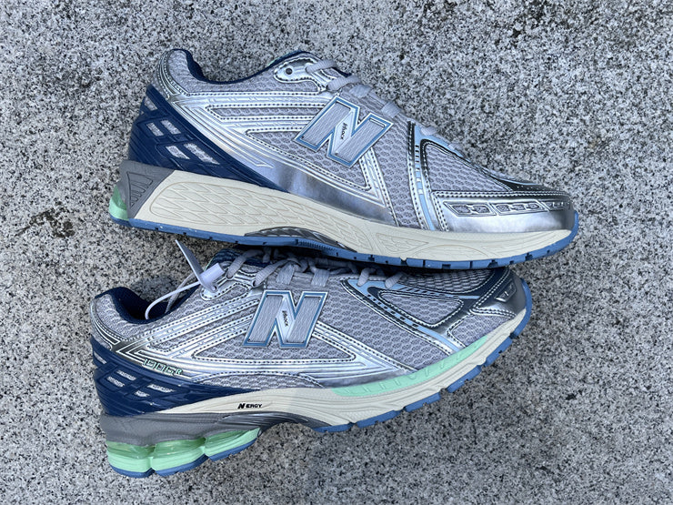 New Balance 1906R