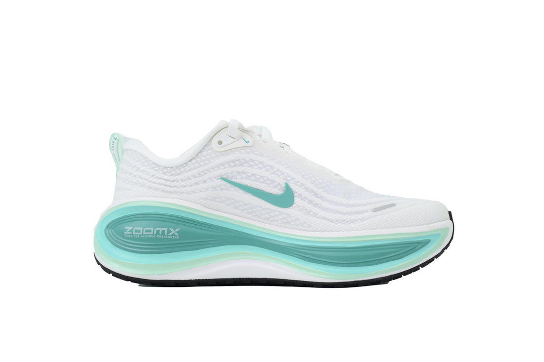 Nike Vomero Plus Women's Road Running Shoes