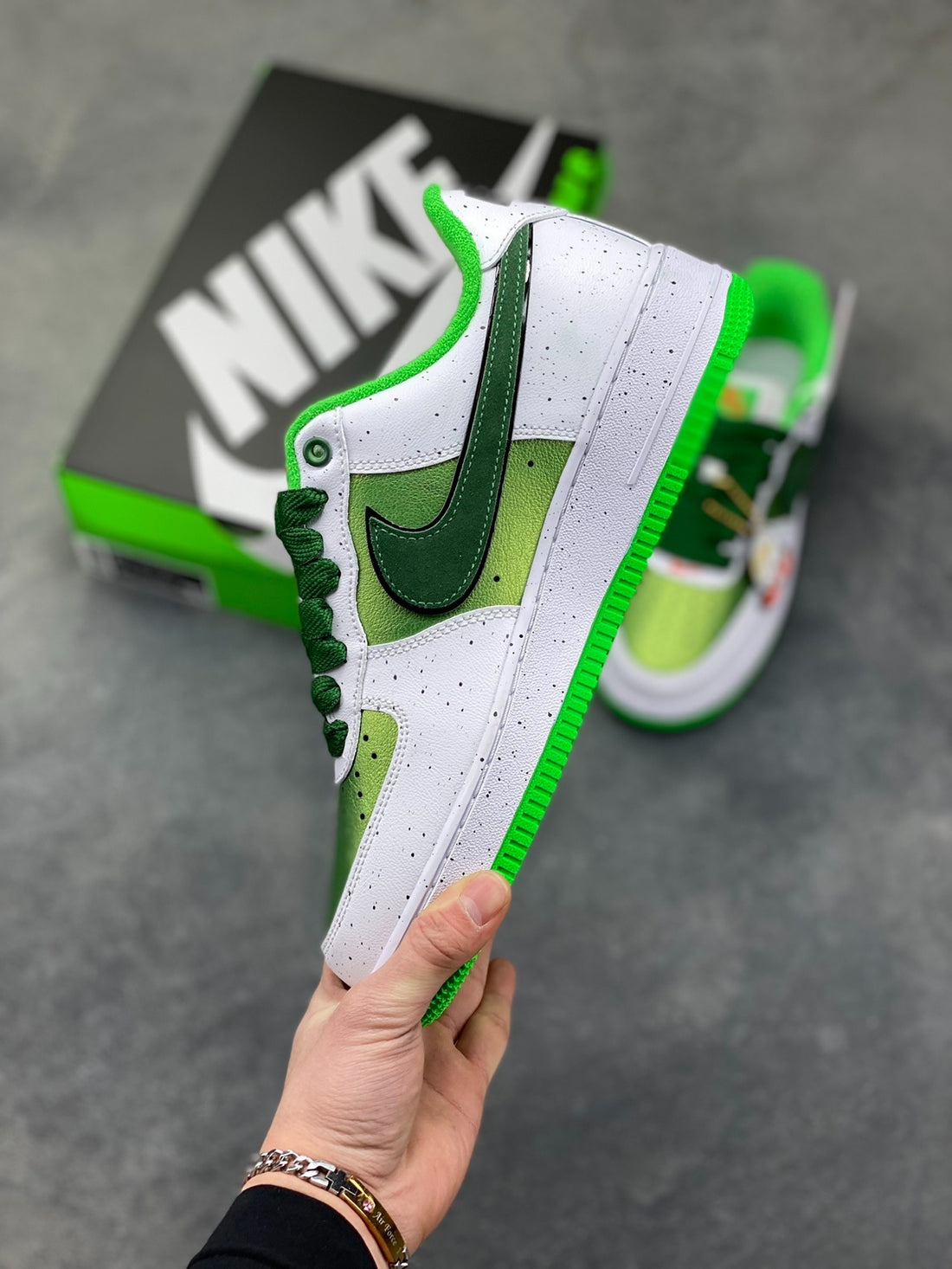 Nike Air Force 1 Low  Egg or Duck