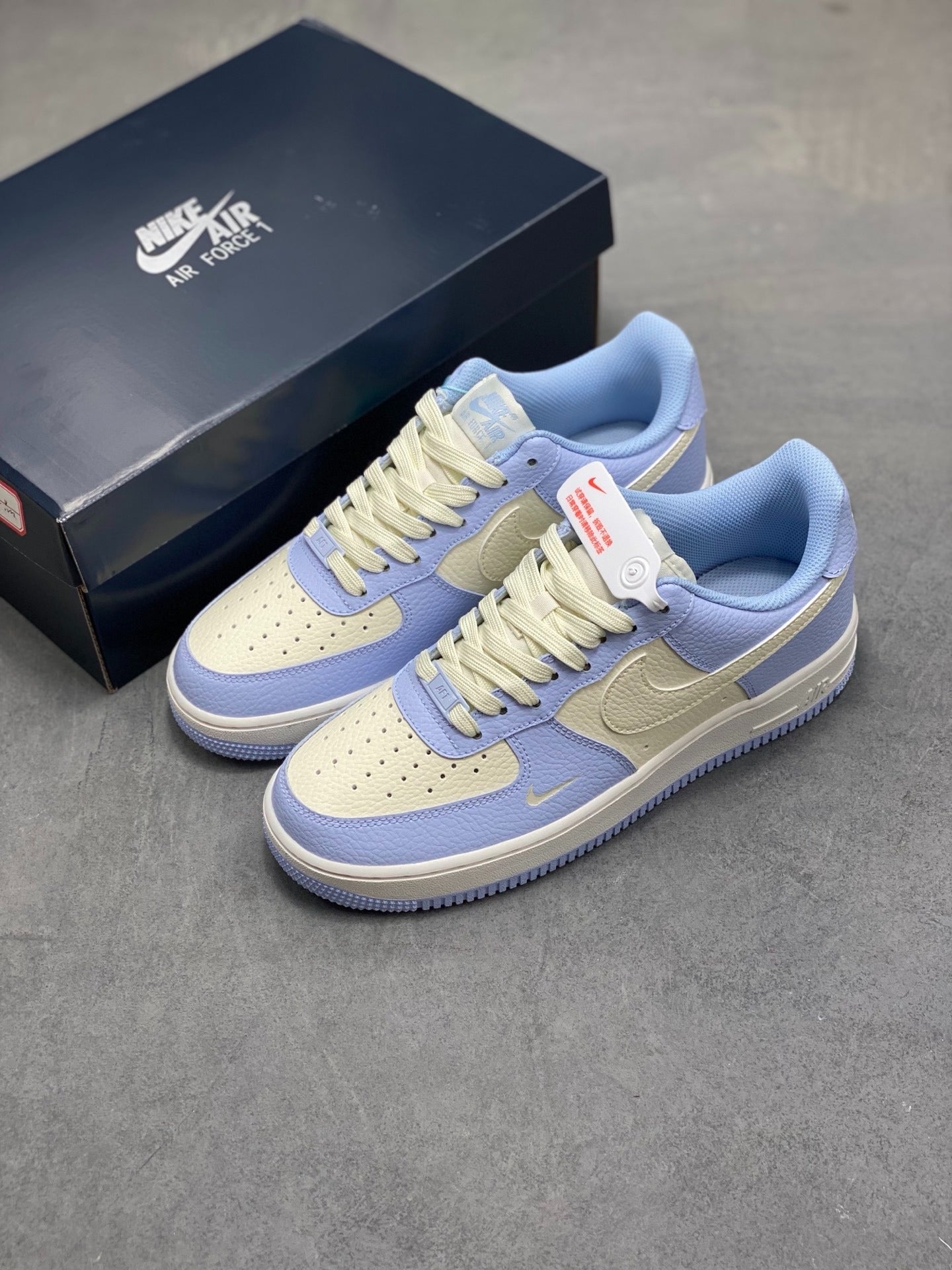 Nike Air Force 1 '07 Low Periwinkle / Light Purple Blue