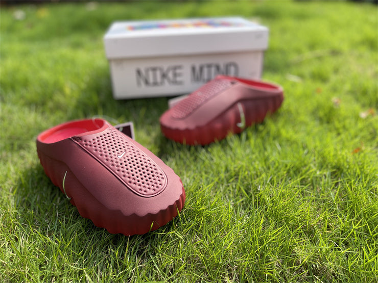Nike Mind 001