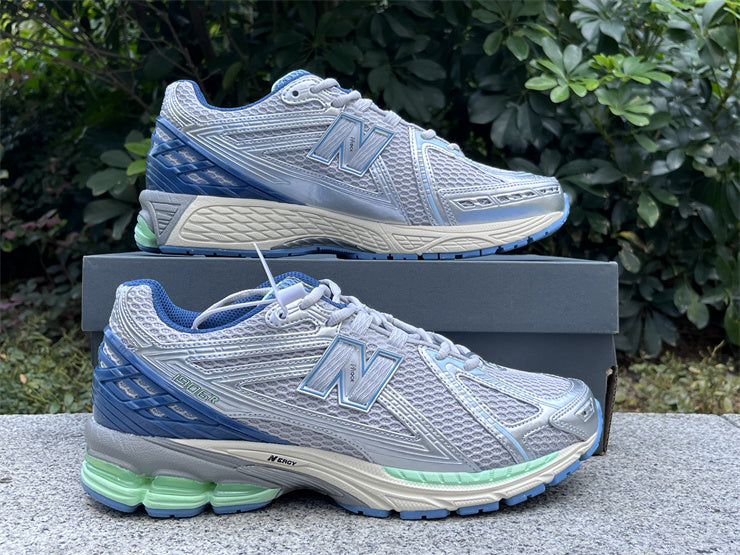 New Balance 1906R