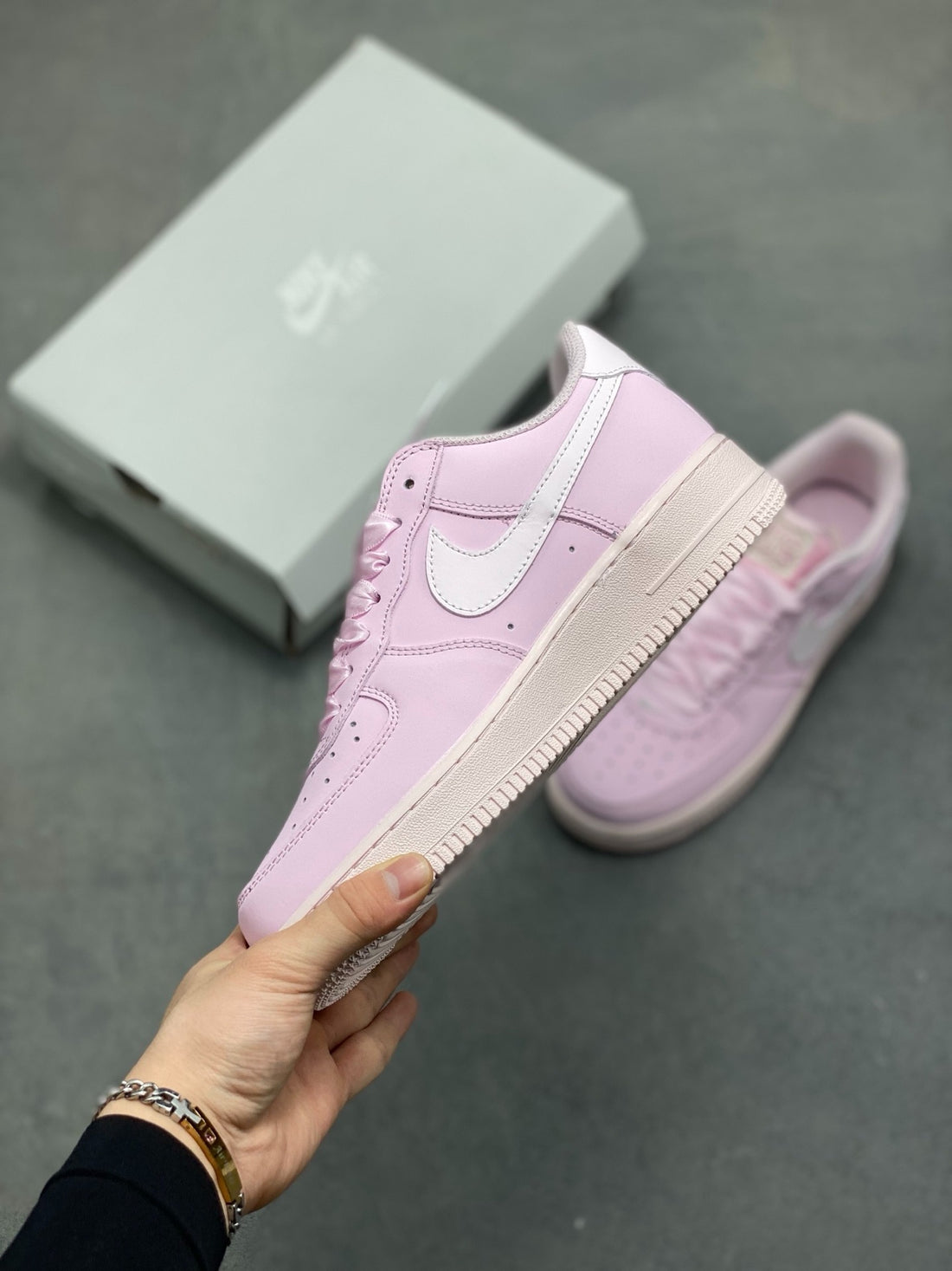 Nike Air Force 1 '07 Low "Pink Satin Ribbon"