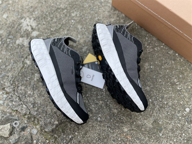 norda 001 G+ Spike "Stealth Black