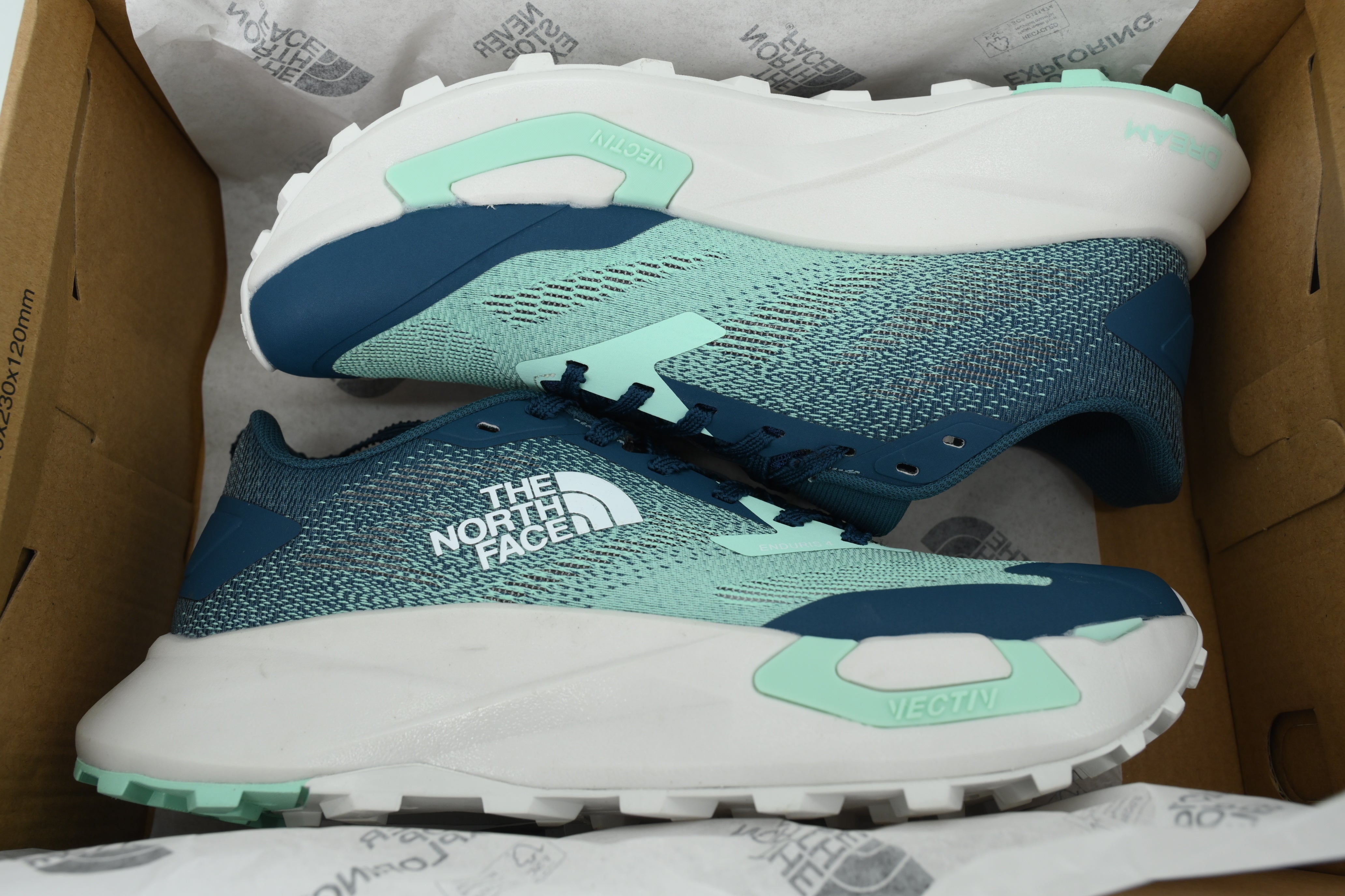 The North Face Women's VECTIV Enduris 4 "Deep Water/Teal"