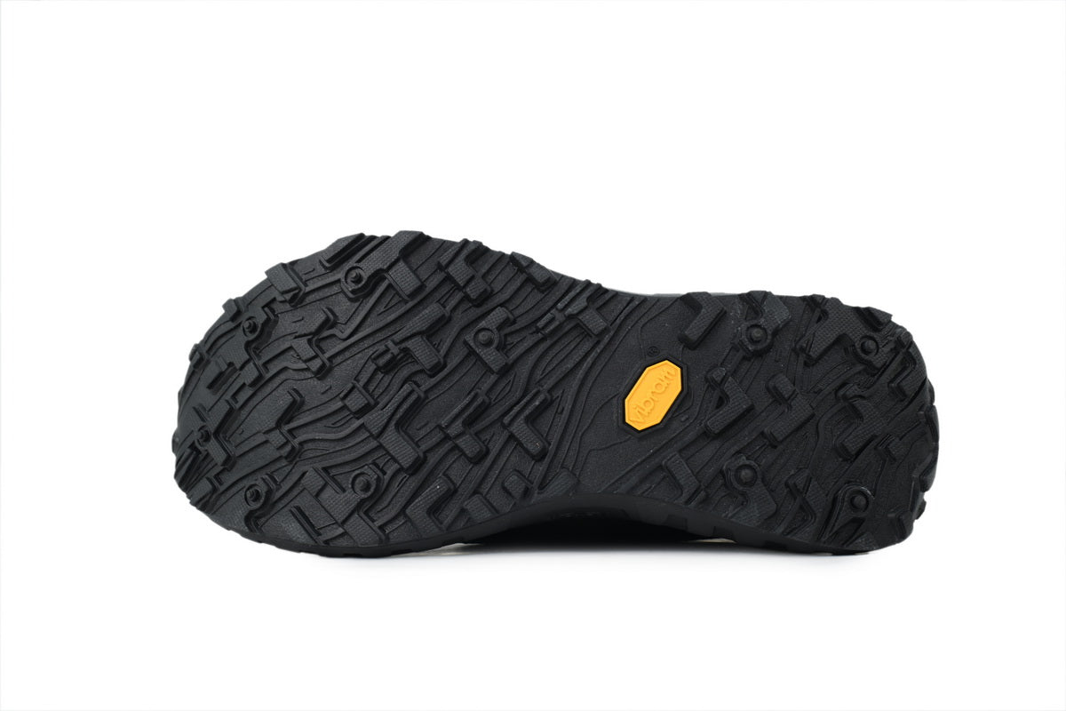 Norda 001 Trail Running Shoes "Stealth Black"