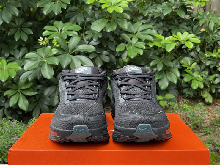 Nike ZoomX Vomero 18 "Triple Black"